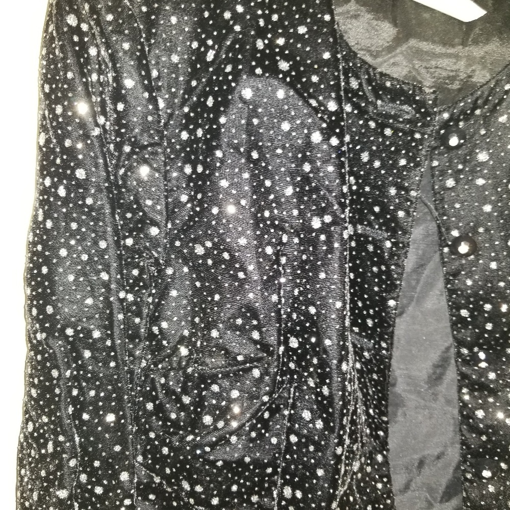 Short Jacket - Picture 2 of 4